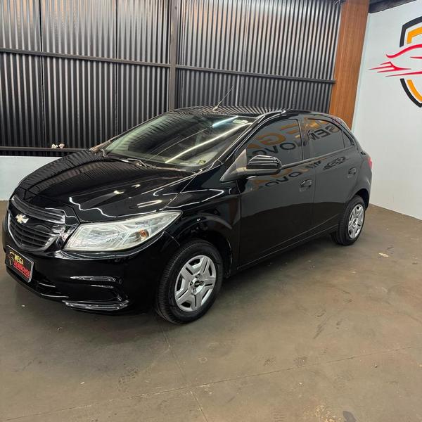 Chevrolet Onix 2014 à venda