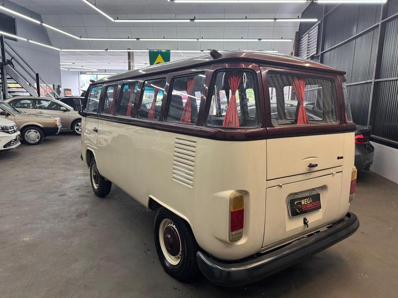 Volkswagen Kombi - foto 4