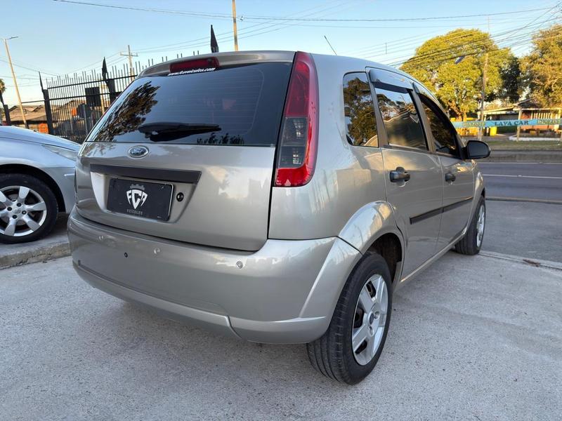 Ford Fiesta 1.0 8V Flex 5P - foto 6