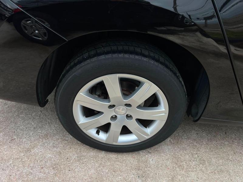 Peugeot 408 Allure - foto 19