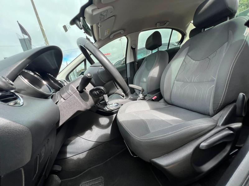 Peugeot 408 Allure - foto 14