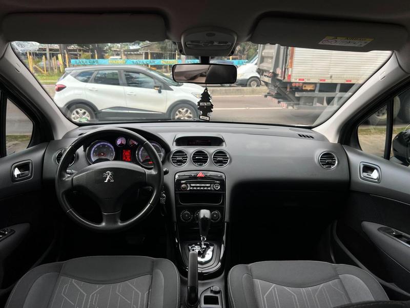 Peugeot 408 Allure - foto 12