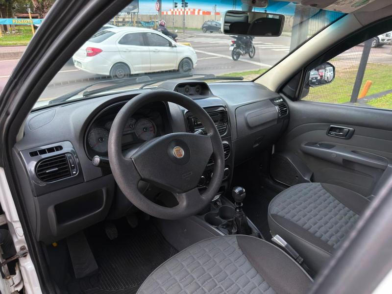 Fiat Palio Weekend Adventure 1.8 16V - foto 13