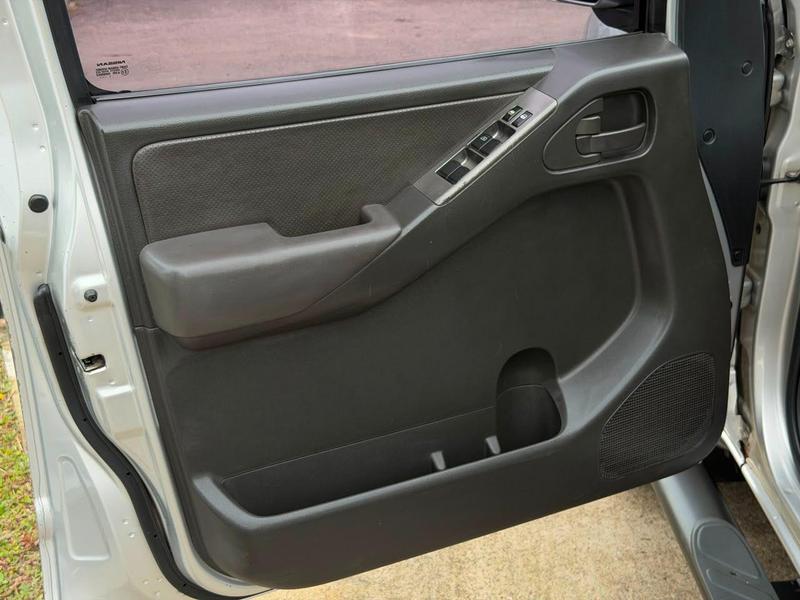 Nissan Frontier Leatx4 - foto 2