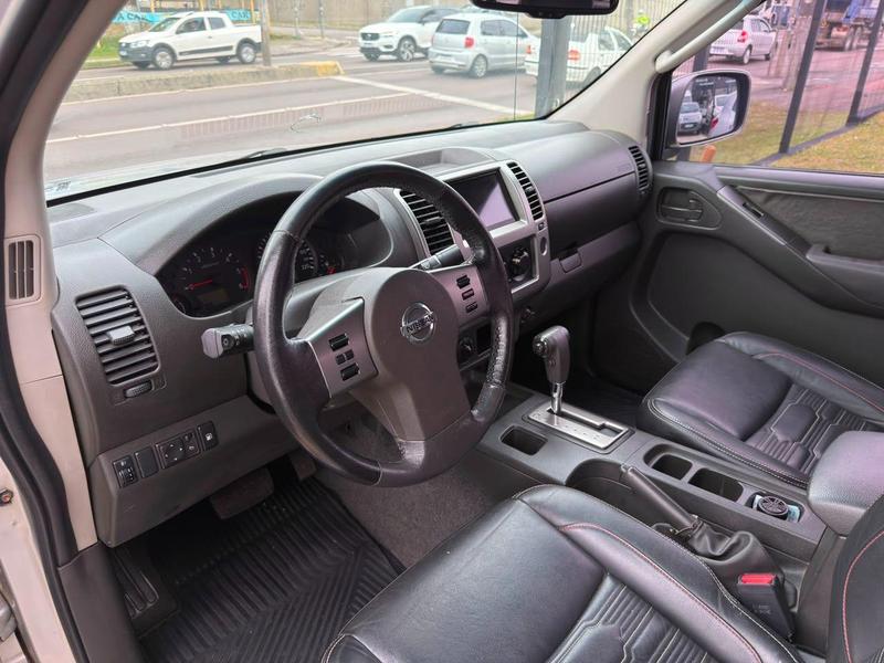 Nissan Frontier Leatx4 - foto 6
