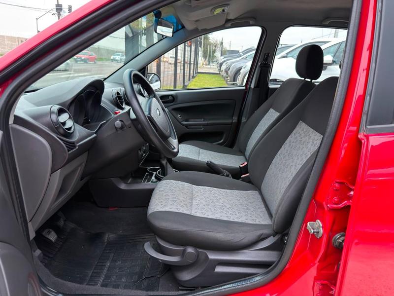 Ford Fiesta 1.6 MPI Class Sedan 8V Flex 4P Manual - foto 11