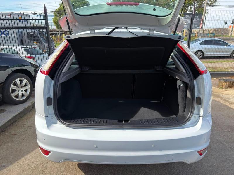 Ford Focus Sedan 1.6 1.6 Flex 8V 16V 4P Mec. - foto 7