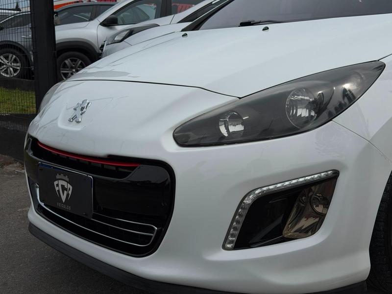 Peugeot 308 Feline - foto 2