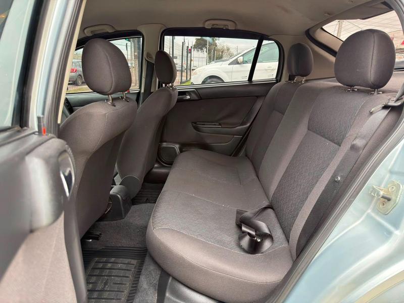 Chevrolet Astra Elegance 2.0 Mpfi Flexpower 8V 5P - foto 12