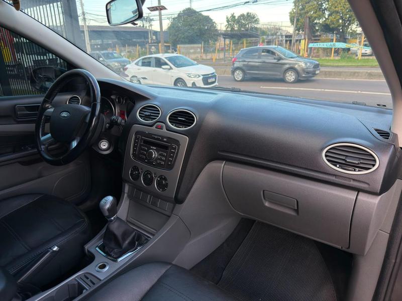 Ford Focus Hc 1.6 Flex - foto 17