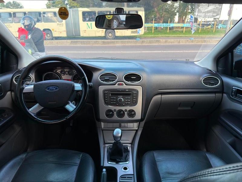 Ford Focus Hc 1.6 Flex - foto 16