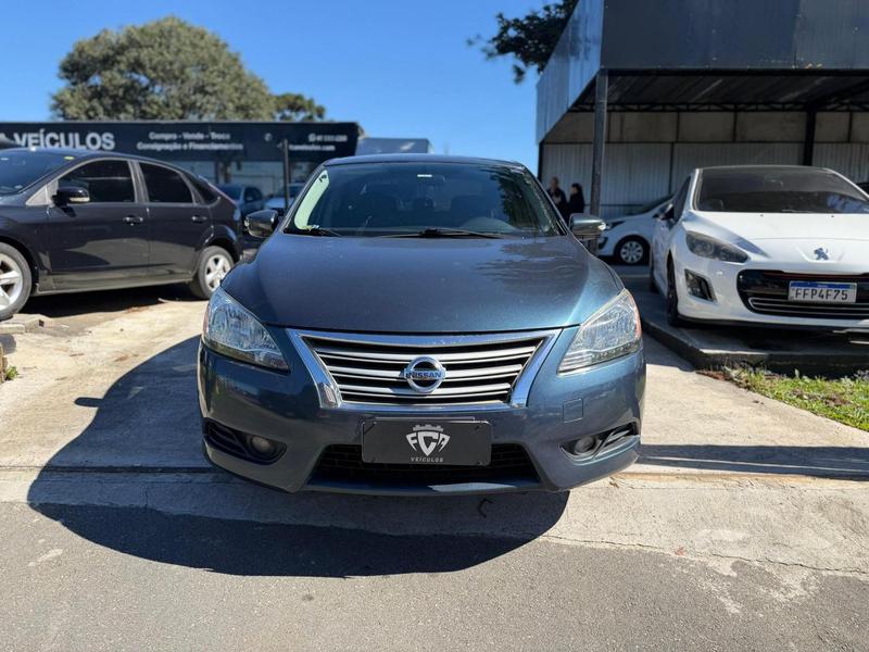 Nissan Sentra 20sv CVT - foto 2
