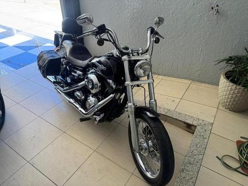 HARLEY-DAVIDSON FLSTNI 