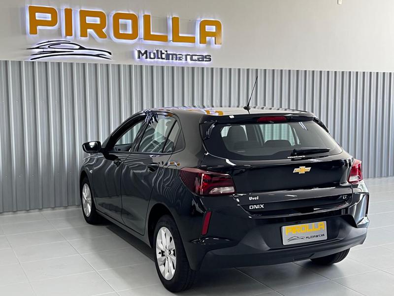 Chevrolet Onix 10mt - foto 4