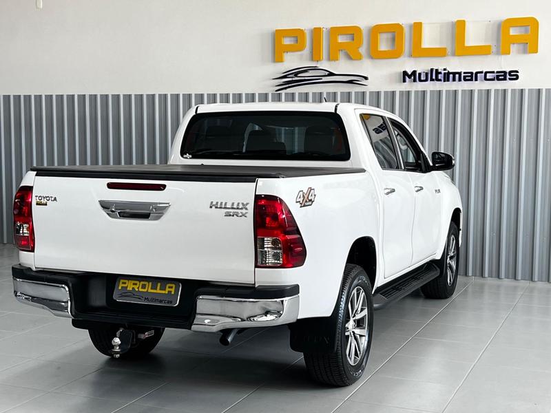 Toyota Hilux Srx Cd 4X4 Automático - foto 6