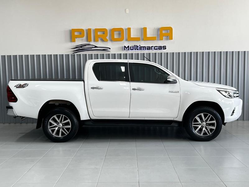 Toyota Hilux Srx Cd 4X4 Automático - foto 7