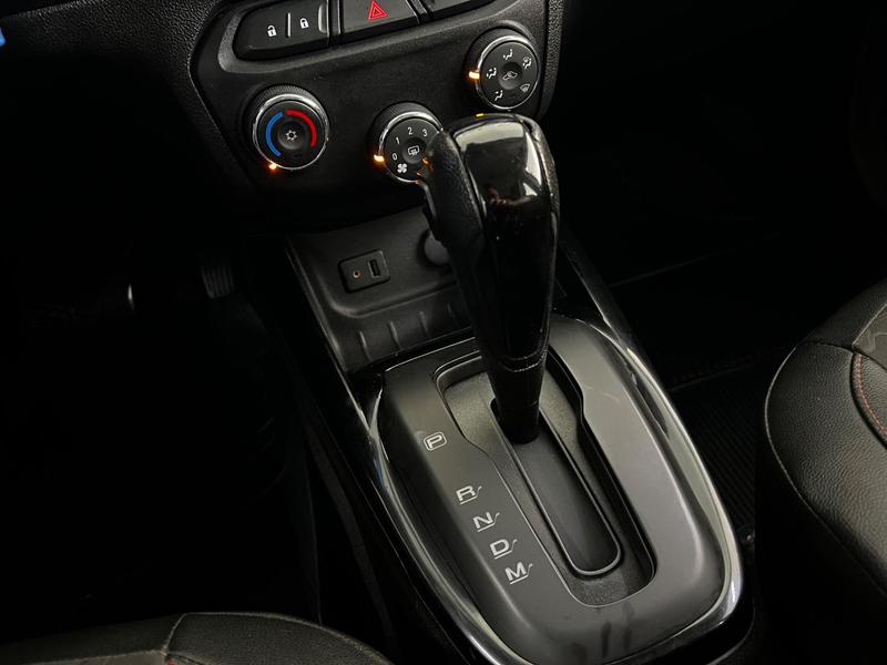 Chevrolet Onix LTZ 1.4 Flex ?? - foto 13