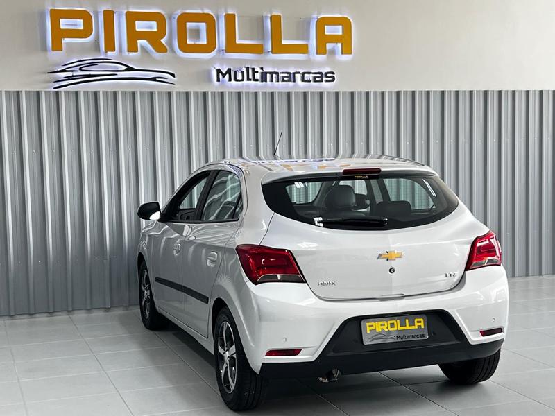 Chevrolet Onix LTZ 1.4 Flex ?? - foto 4