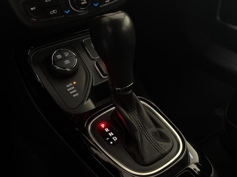 Jeep Compass Limited D ? - foto 15