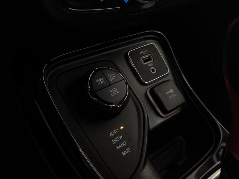 Jeep Compass Limited D ? - foto 18