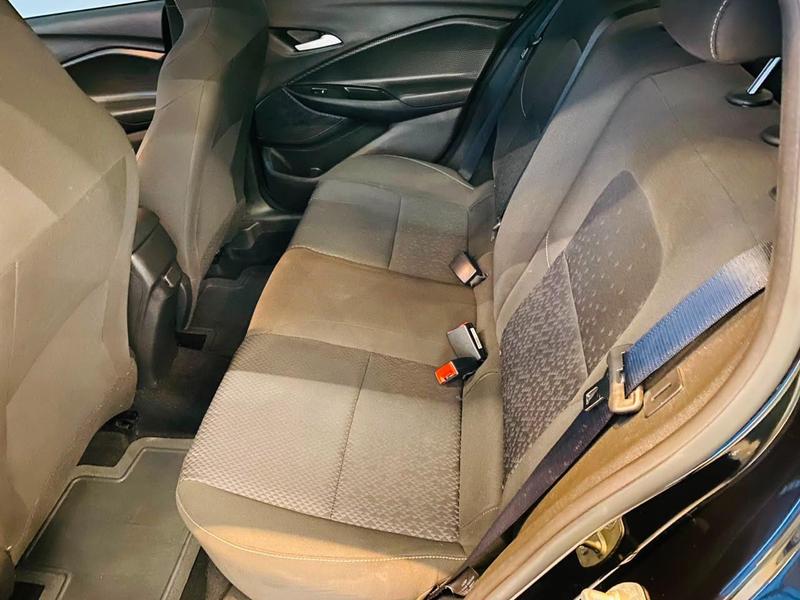 Chevrolet Onix Plus 10tat LTZ - foto 7