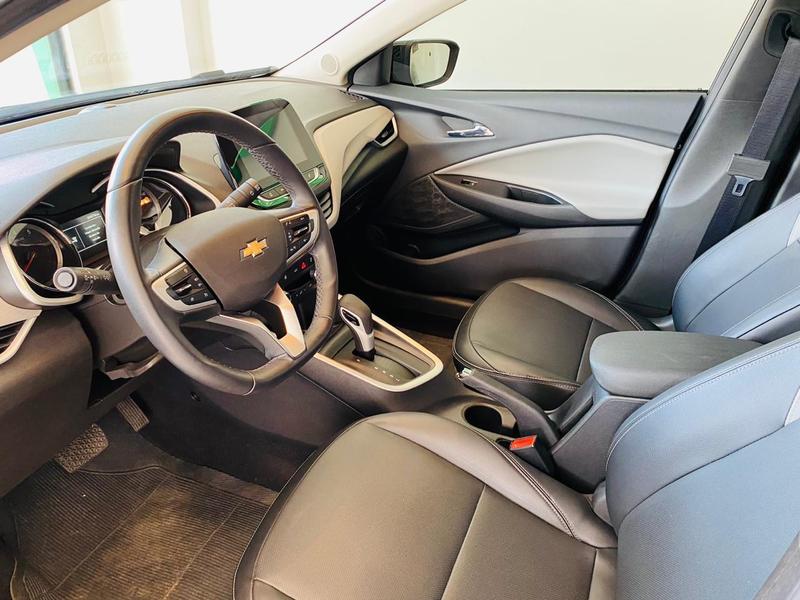 Chevrolet Onix Plus 10tat - foto 9