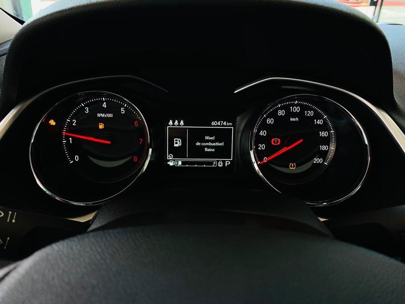 Chevrolet Onix Plus 10tat - foto 10