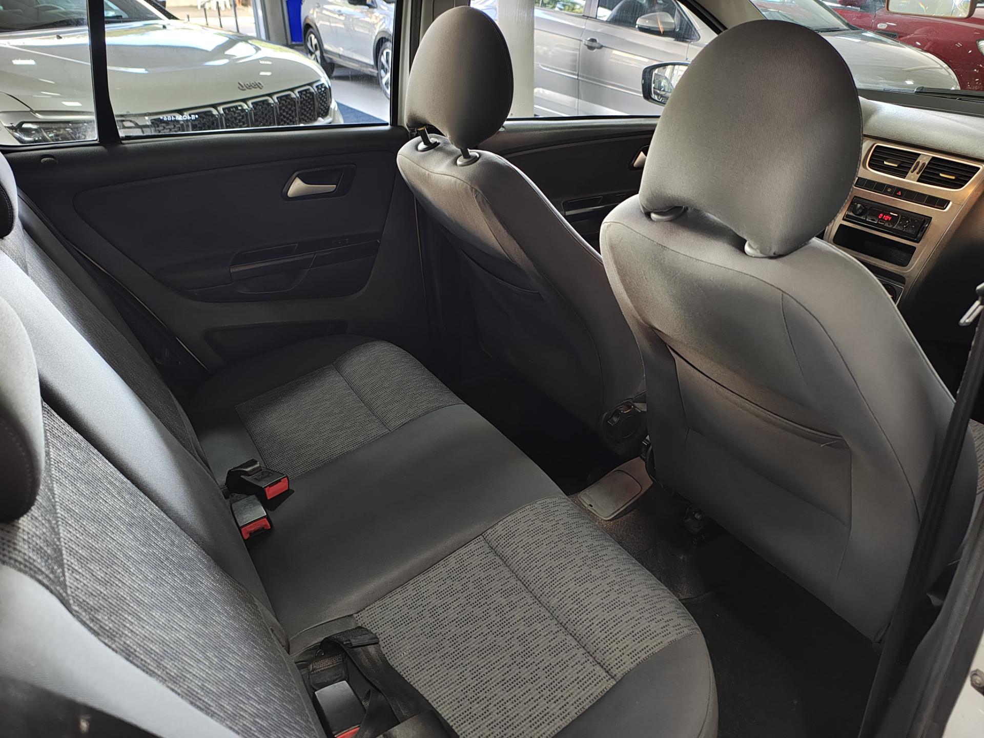 VOLKSWAGEN fox 1.0