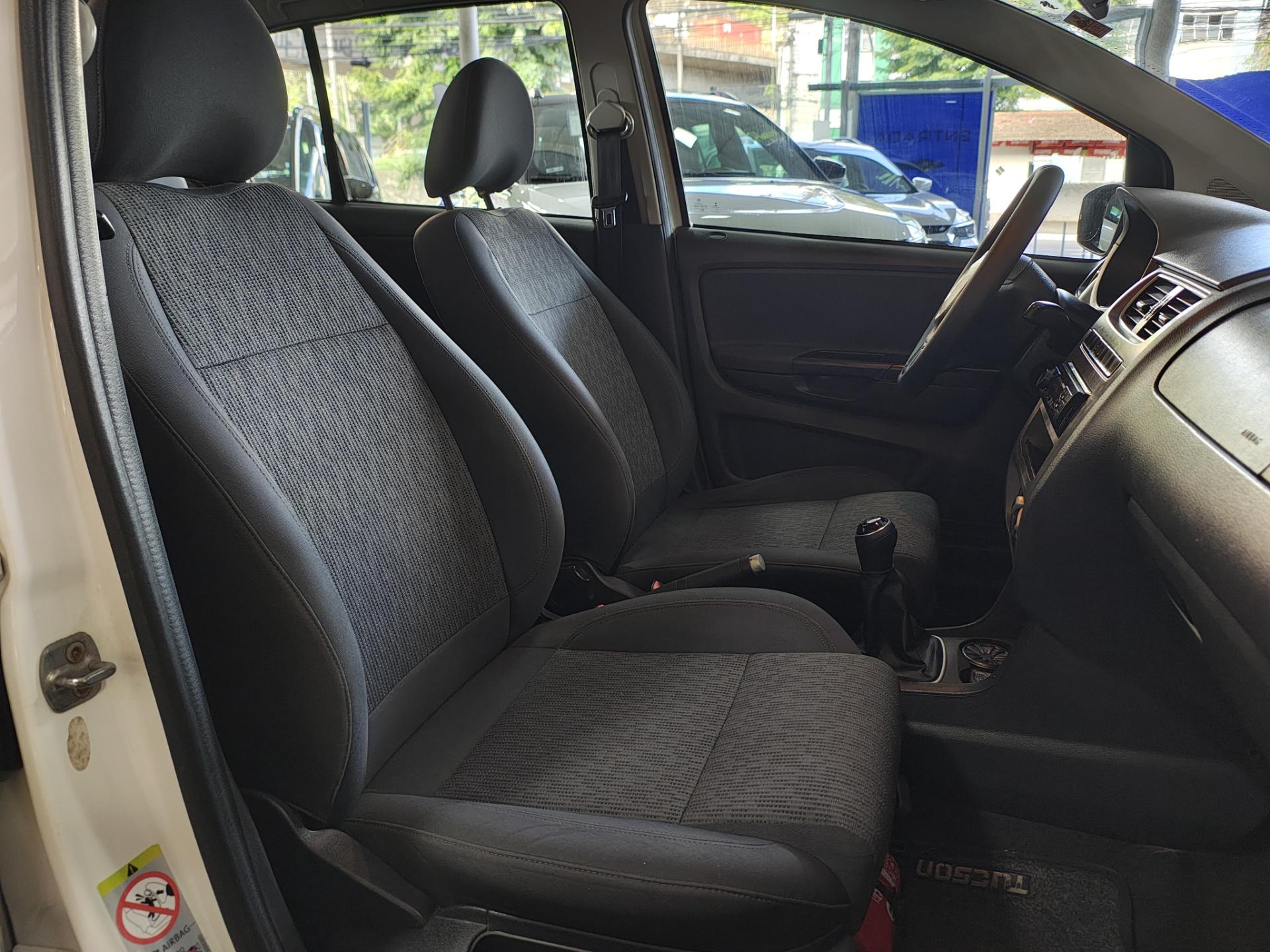 VOLKSWAGEN fox 1.0