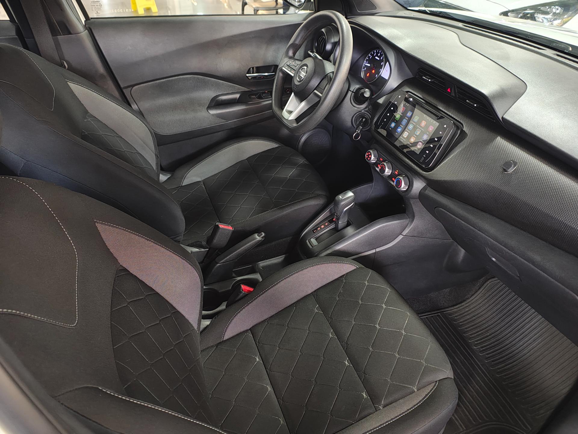 NISSAN kicks s cvt