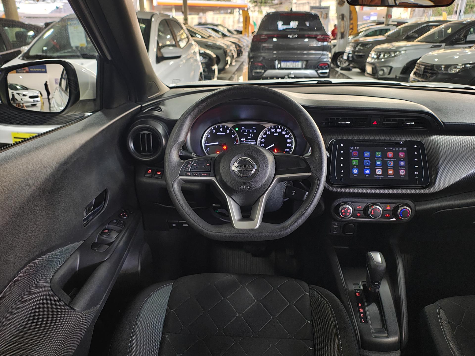 NISSAN kicks s cvt