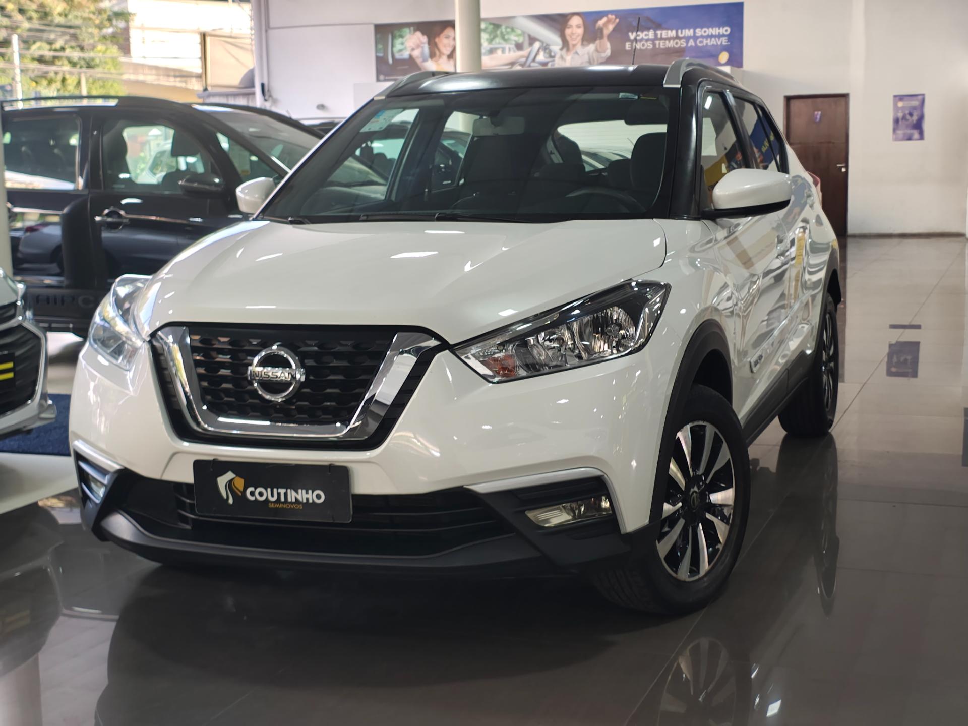NISSAN kicks s cvt