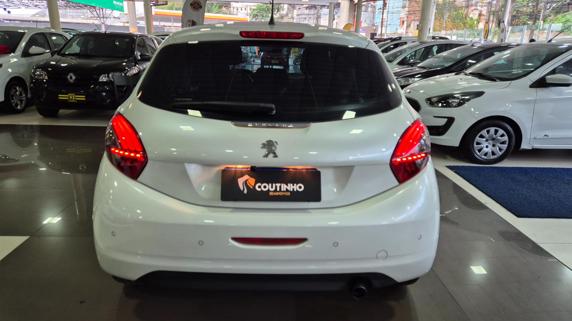 PEUGEOT 208 allure 1.6 flex 16v 5p aut.