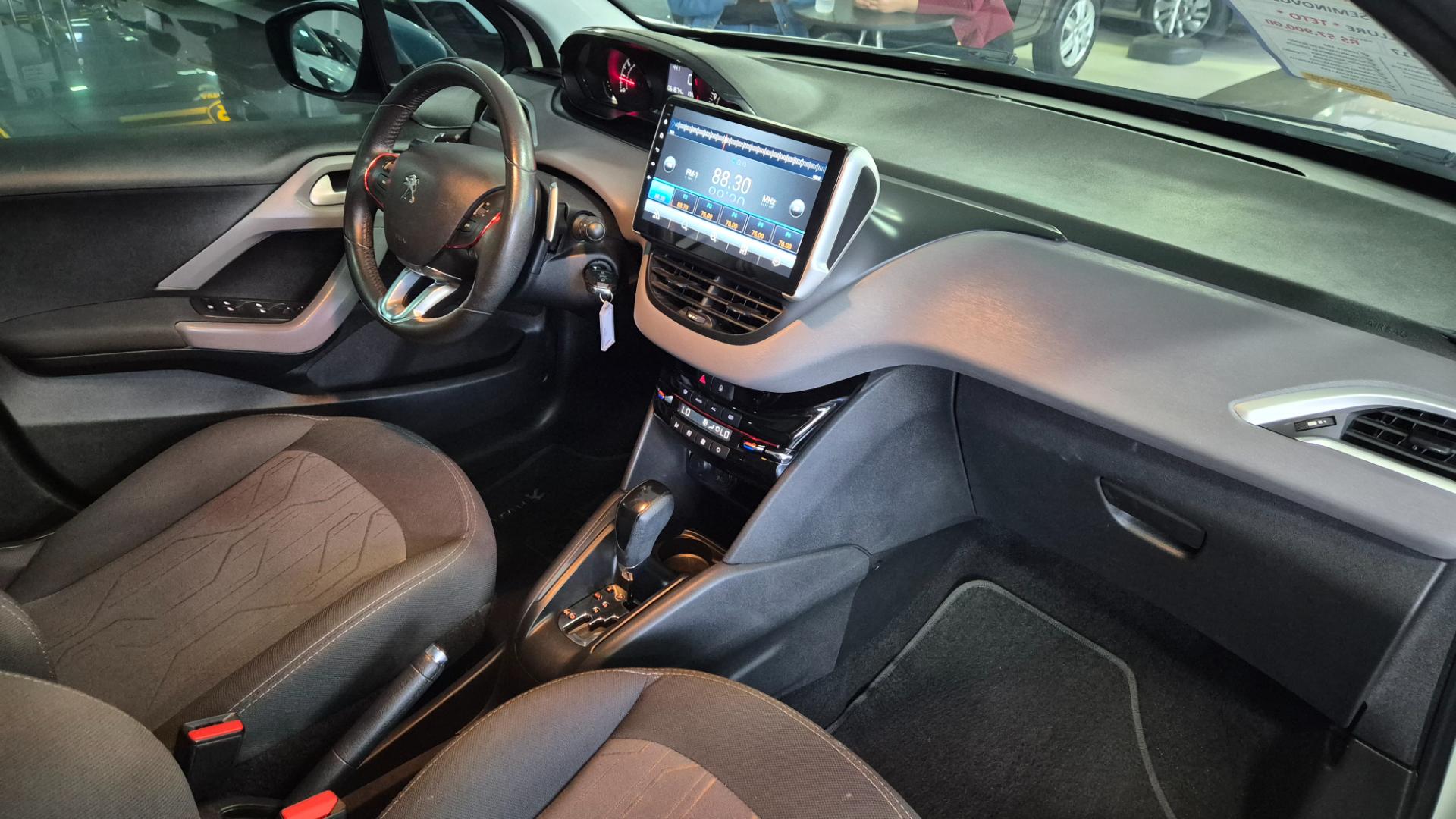 PEUGEOT 208 allure 1.6 flex 16v 5p aut.