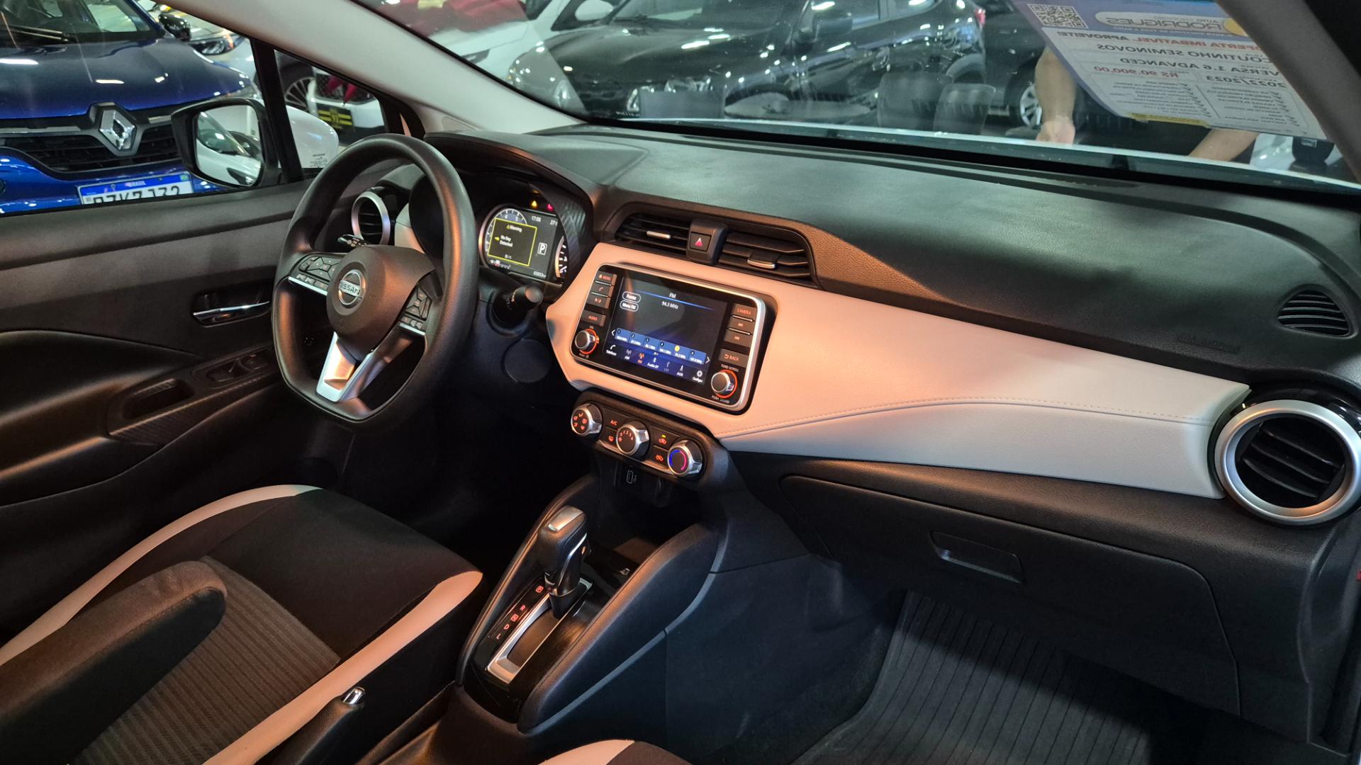 NISSAN versa advance 1.6 16v flex aut.