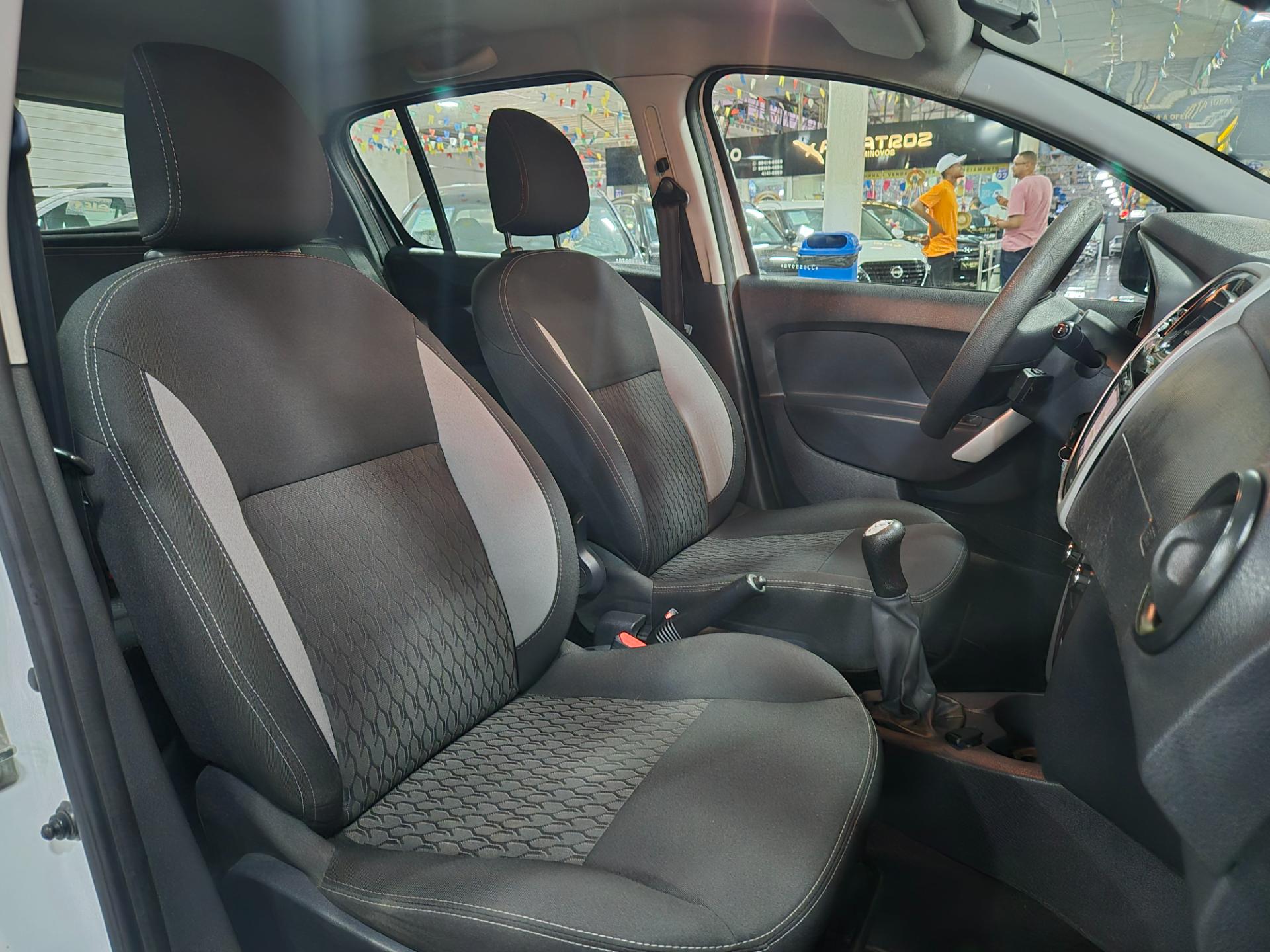 RENAULT sandero 1.6 expression 16v flex 4p manual