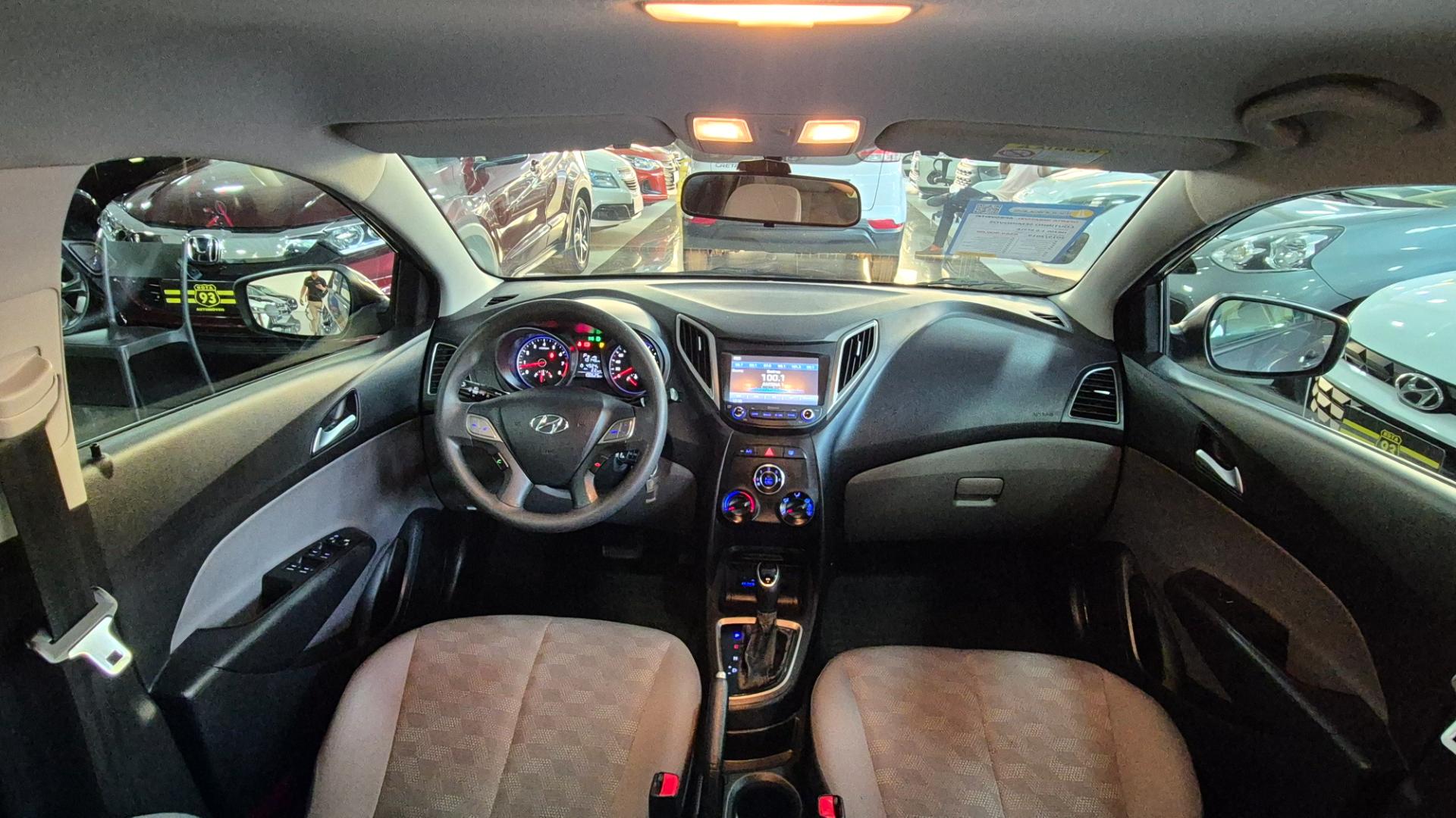 HYUNDAI hb20s 1.6 comfort style 16v flex 4p automatico