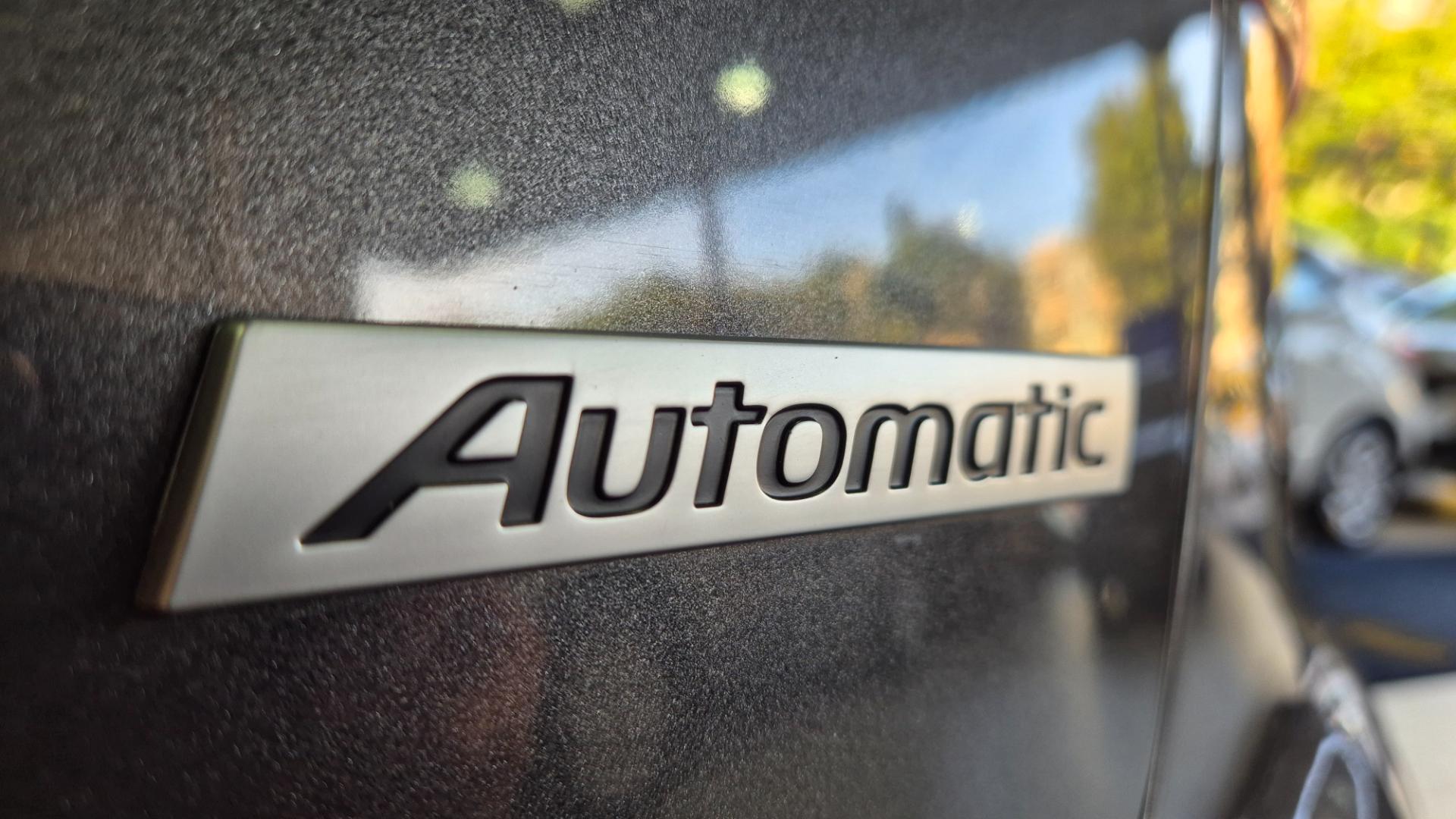 HYUNDAI hb20s 1.6 comfort style 16v flex 4p automatico