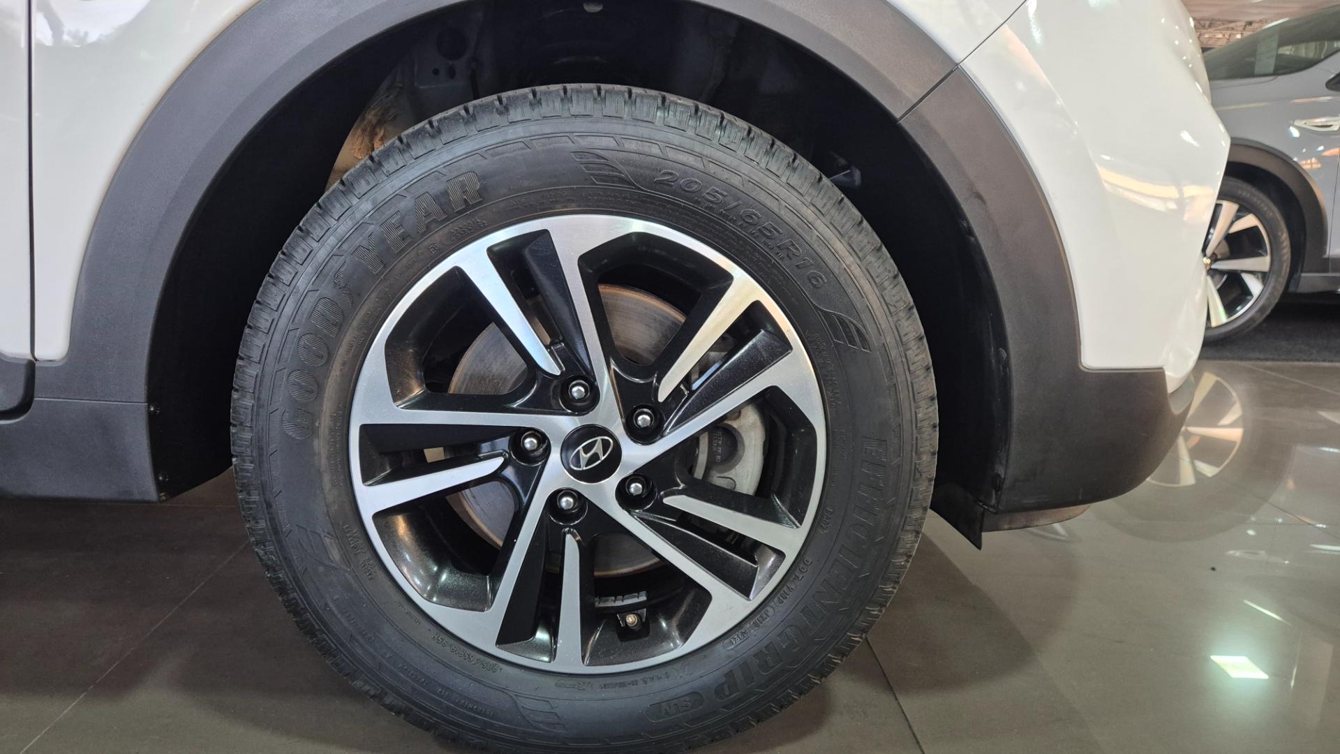 HYUNDAI creta action 1.6 16v flex aut.