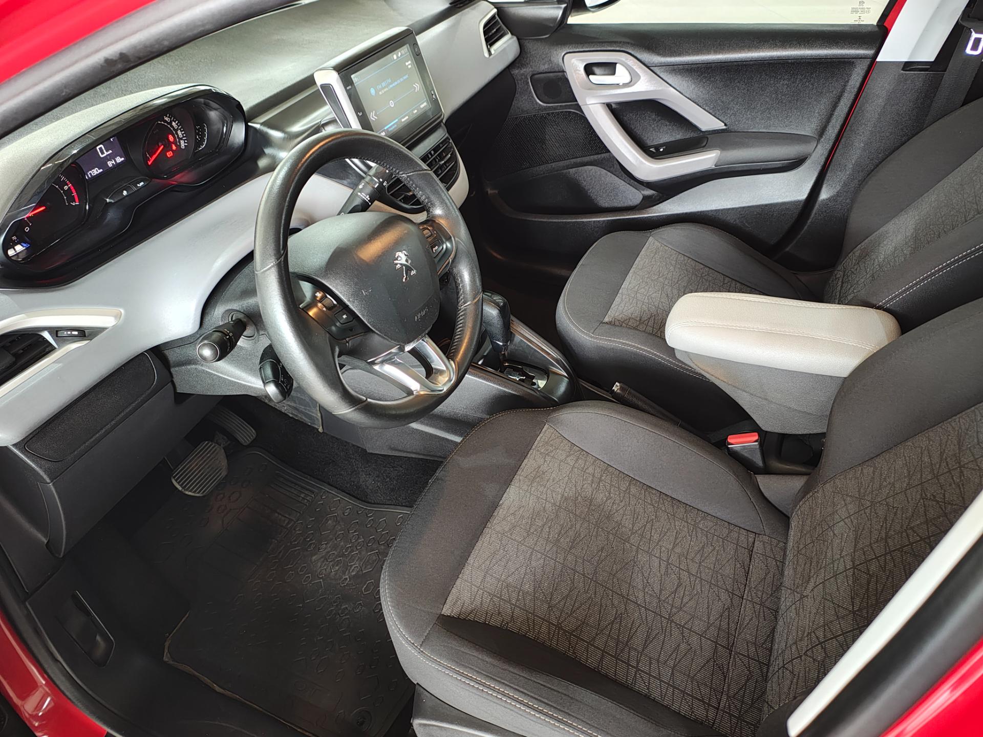 PEUGEOT 208 active 1.6 flex 16v 5p aut.