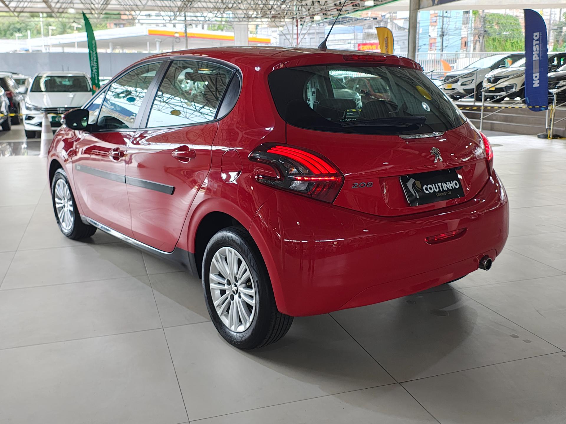 PEUGEOT 208 active 1.6 flex 16v 5p aut.