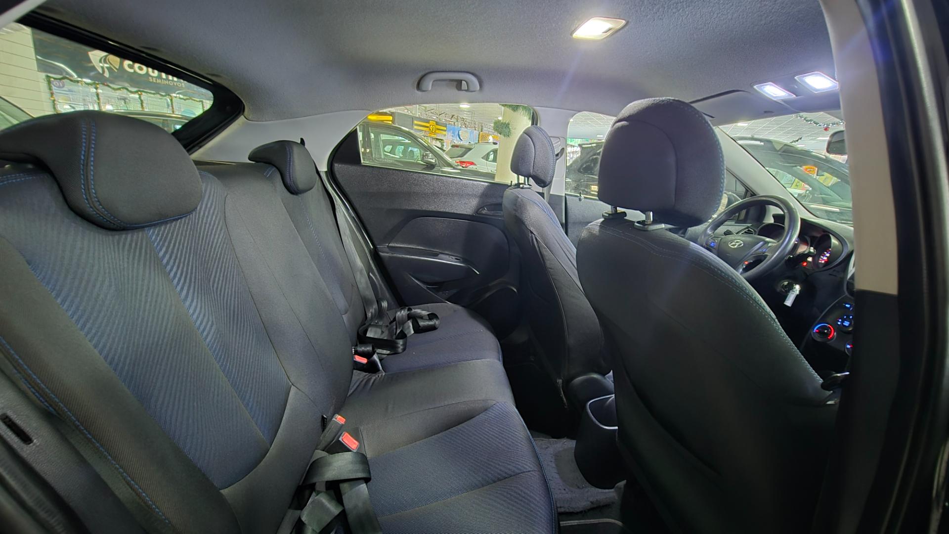 HYUNDAI hb20x 1.6 m style