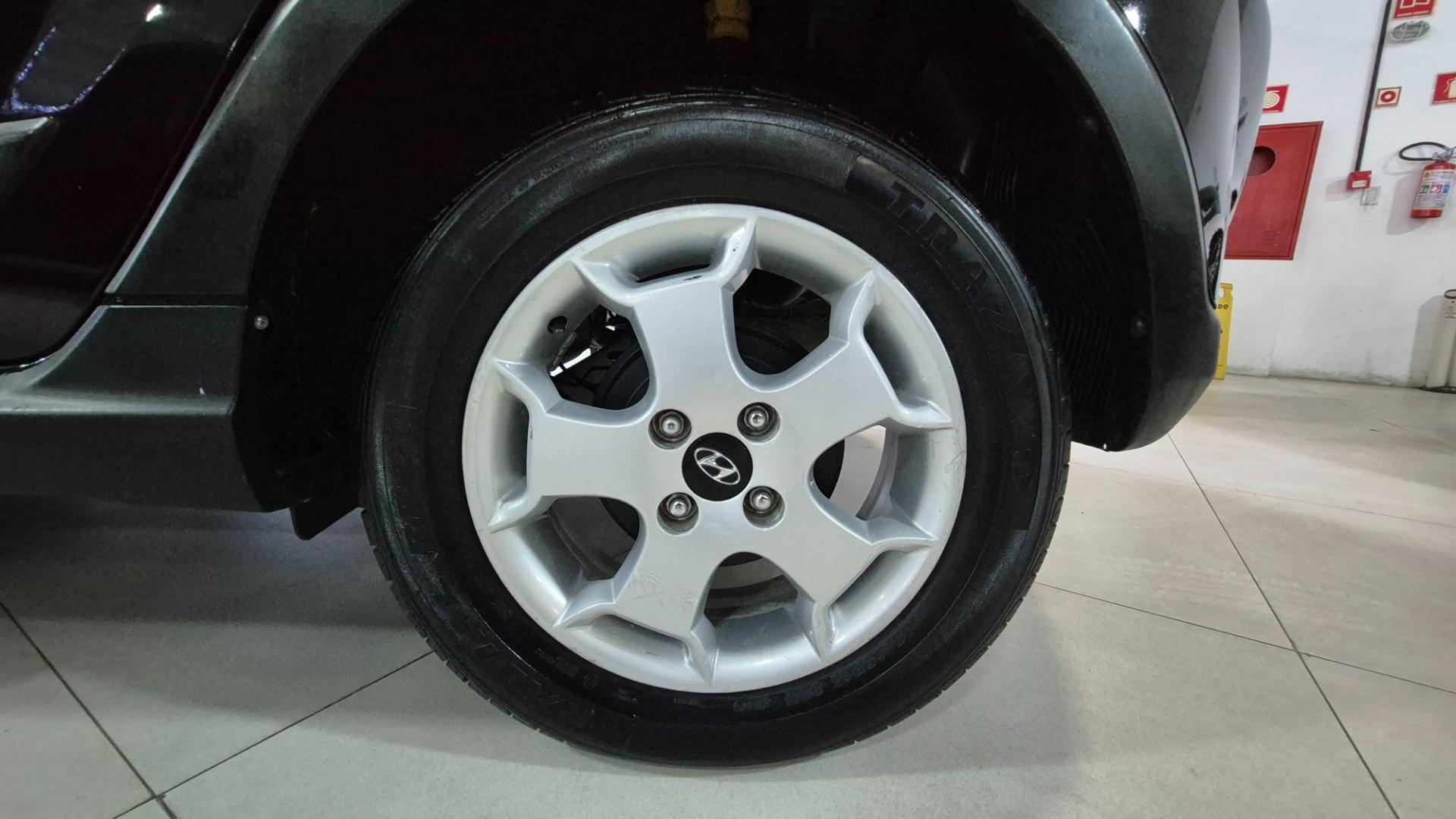 HYUNDAI hb20x 1.6 m style