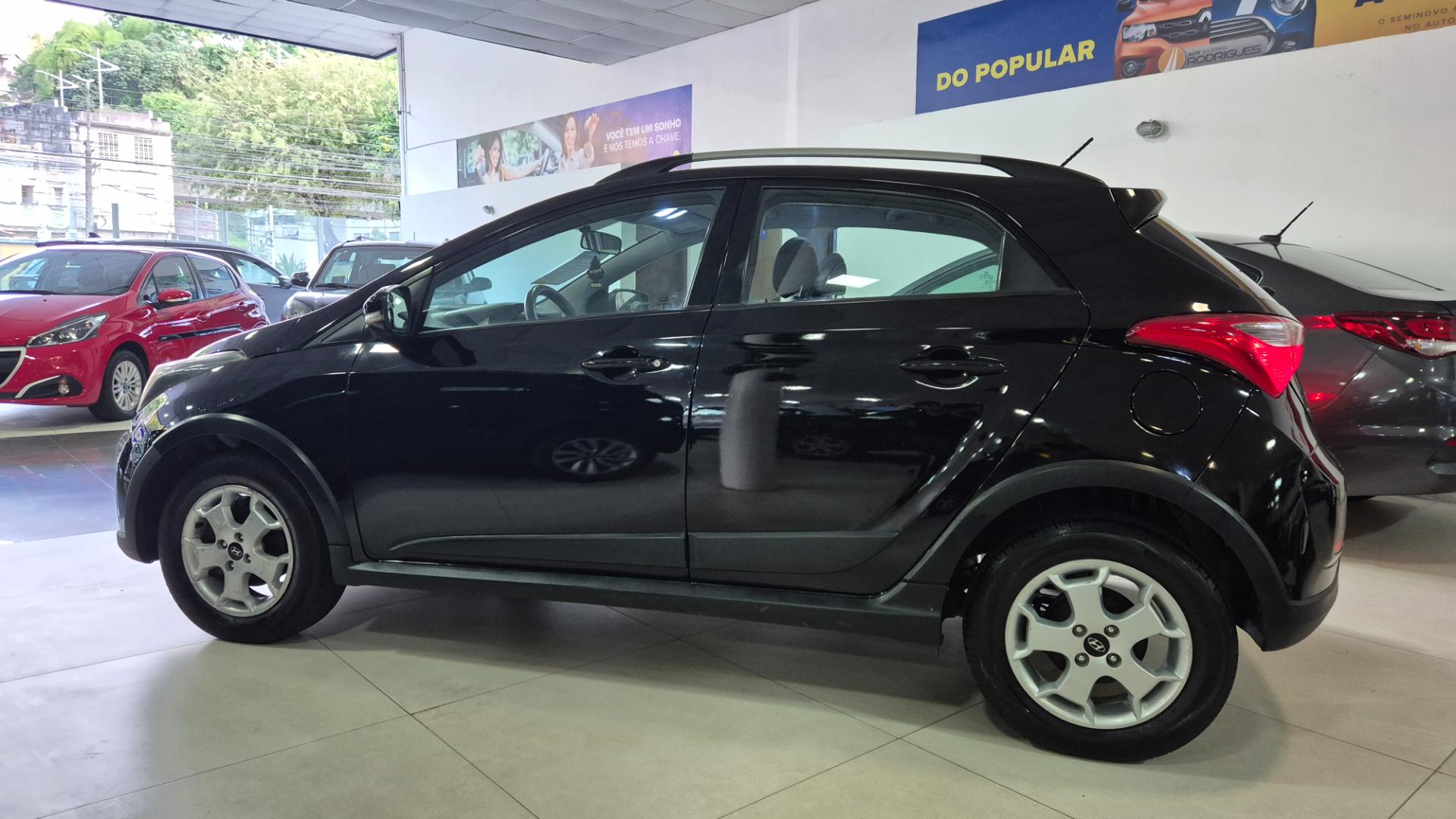 HYUNDAI hb20x 1.6 m style