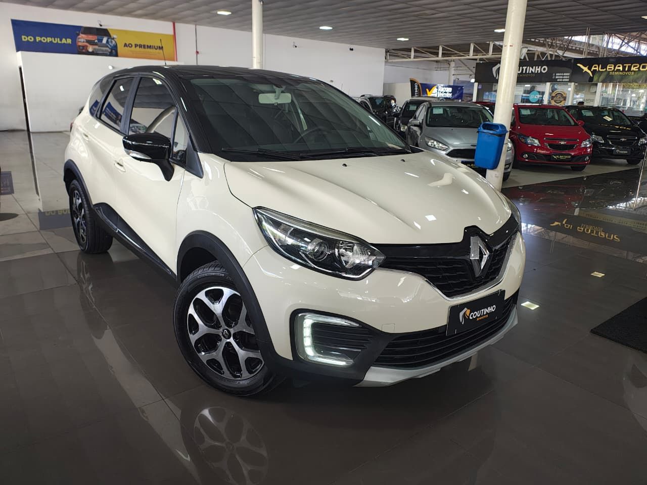 captur 1.6 16v sce flex zen x-tronic