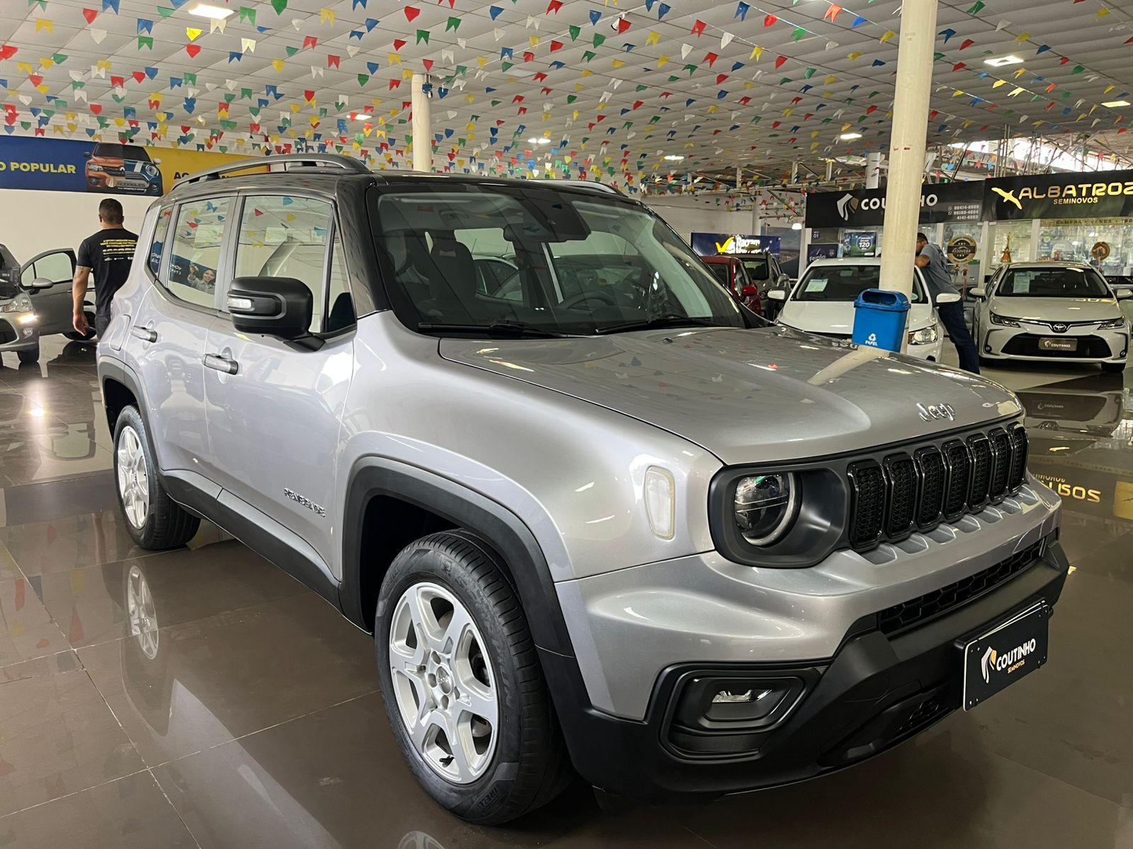 renegade sport t270 1.3 tb 4x2 flex aut.