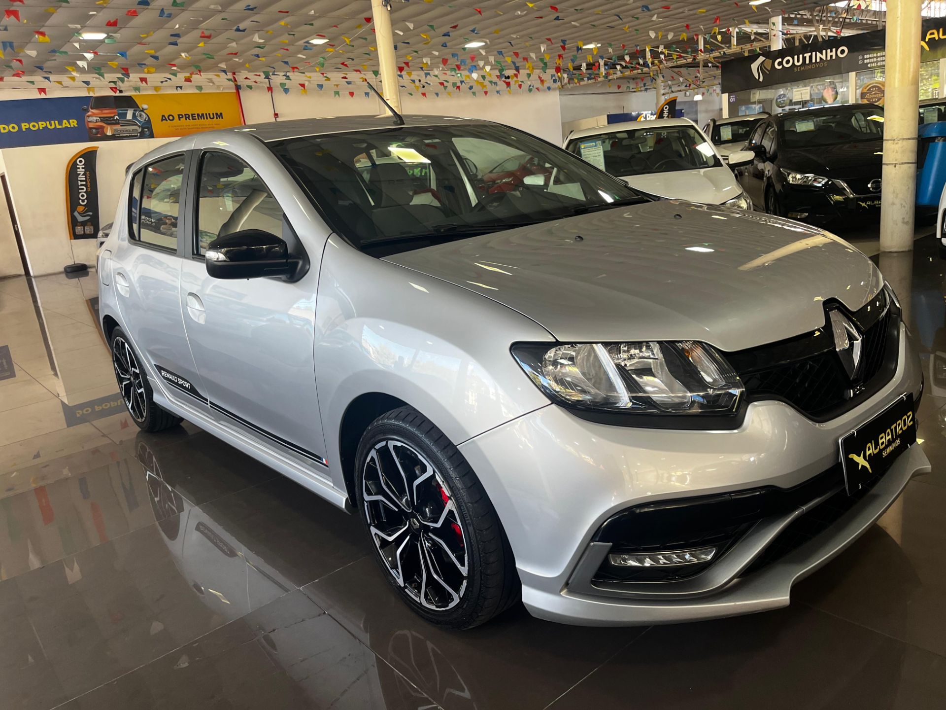 sandero sport rs 2.0 flex 16v 5p