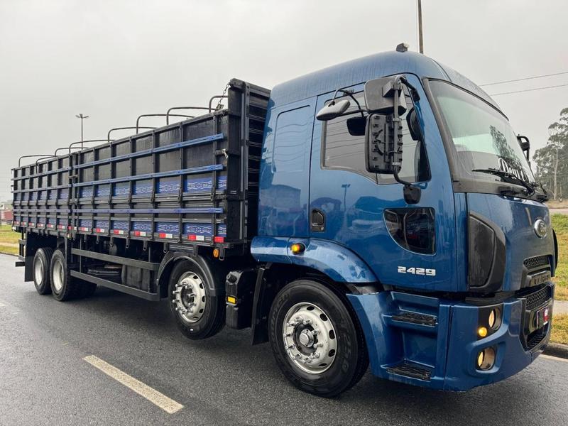 FORD CARGO 2429