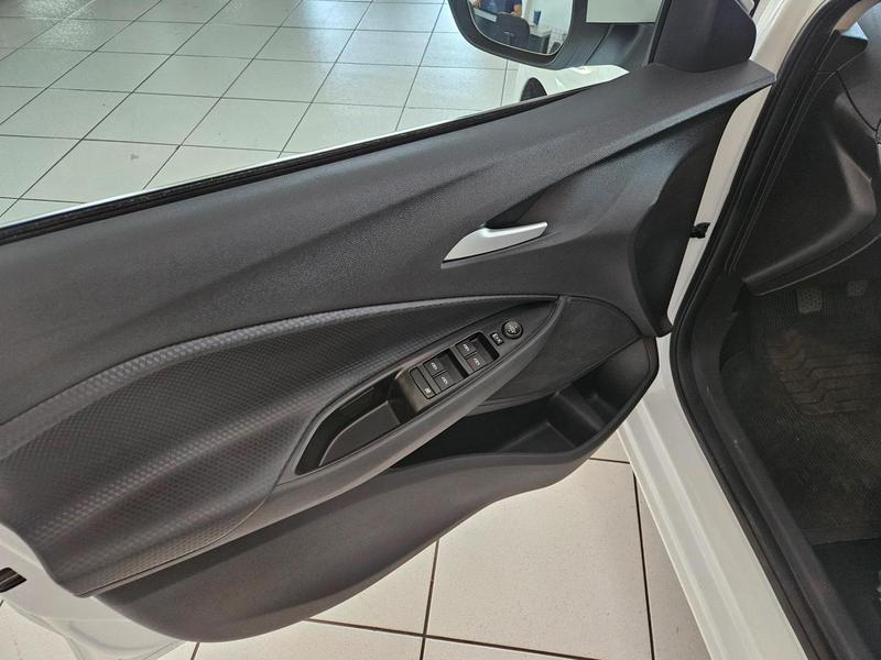 Chevrolet Onix Hatch LT 1.0 12V Flex 5P Mec. - foto 9