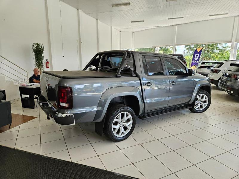 Volkswagen Amarok Highline Cd 3.0 4X4 Tb Dies Automático - foto 5